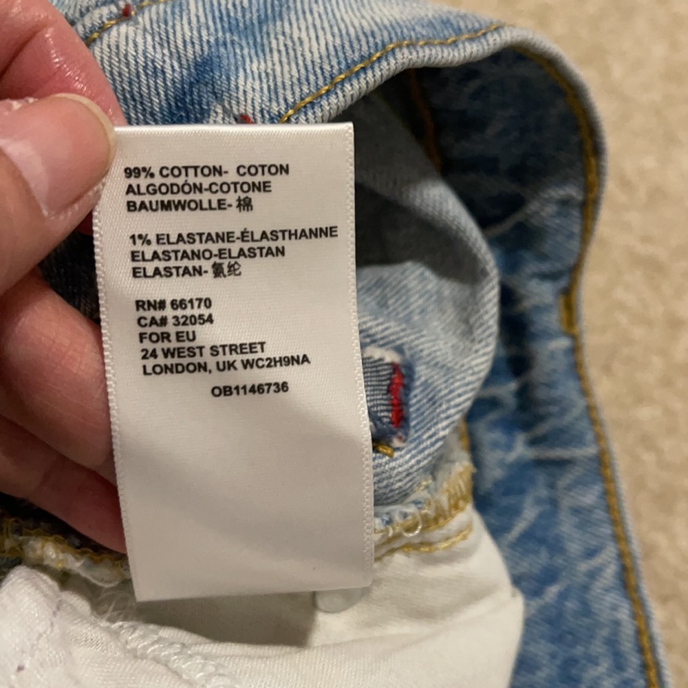 Urban Outfitters BDG Girlfriend High Rise Cutoff Denim Shorts Raw Hem Light-26 - Picture 11 of 11